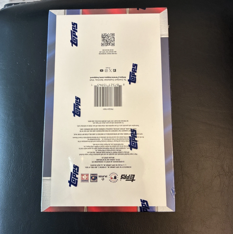 2026 Topps Chrome Baseball Hobby Box - 1 Auto Per Box